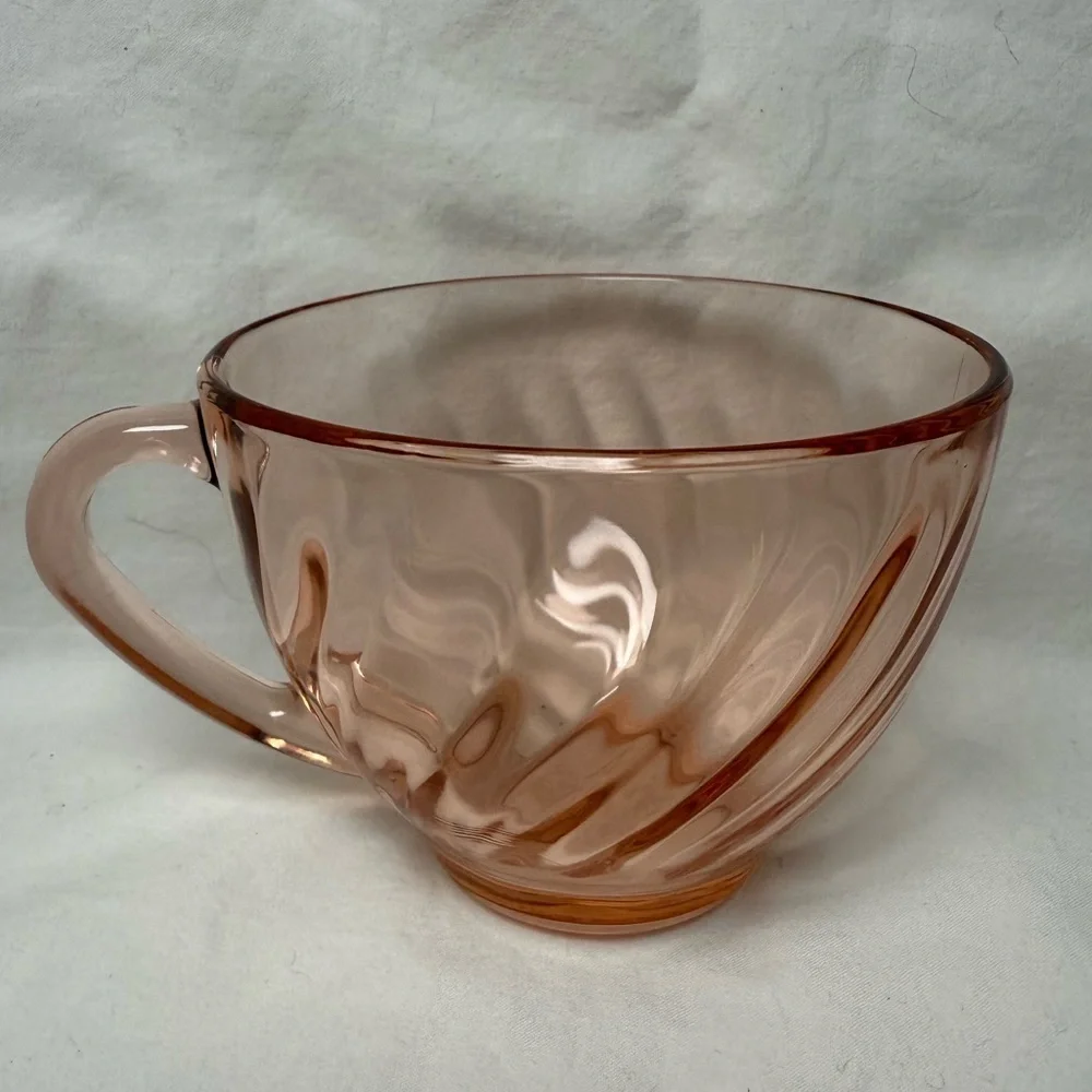 Vintage Arcoroc France French Pink Swirl Rosaline Teacups Set of 8